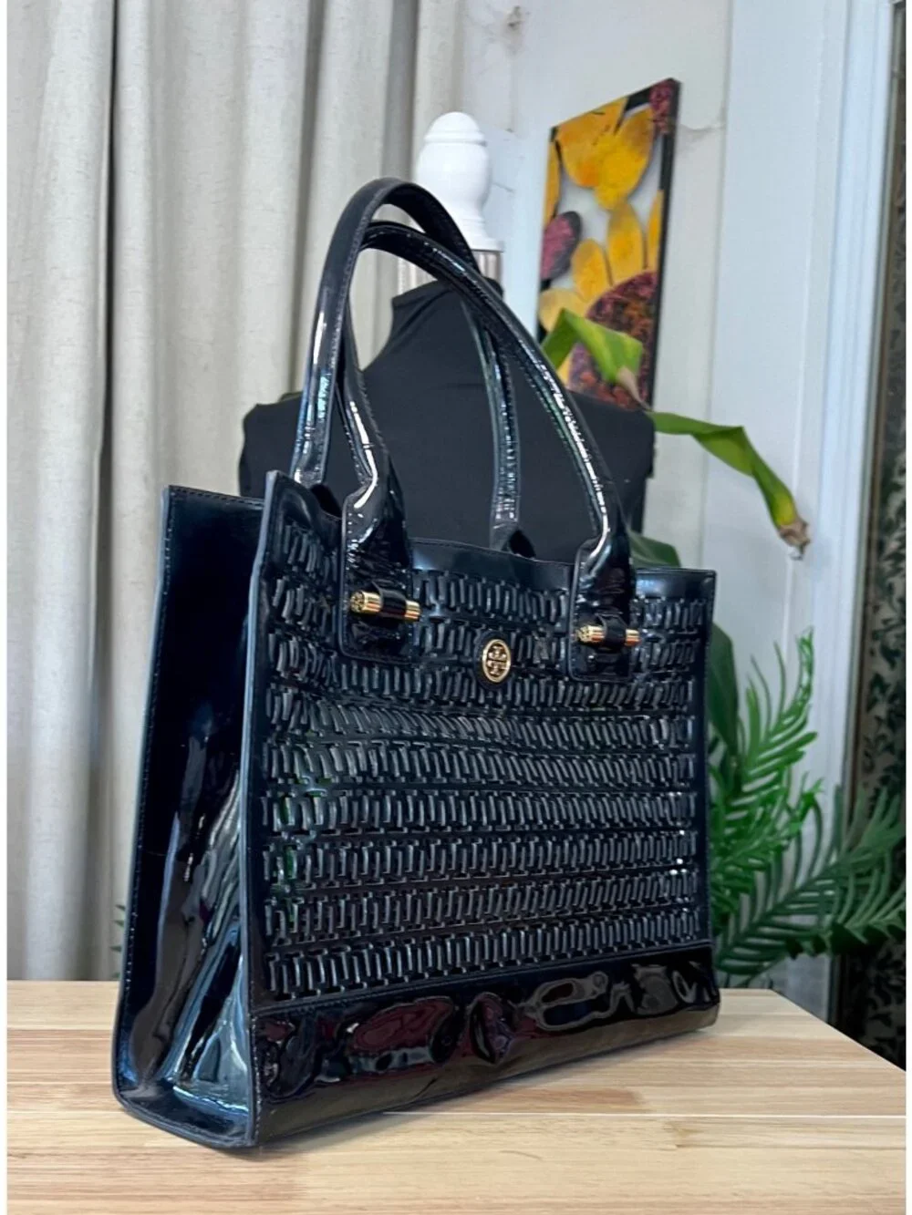 BOTH TORY BURCH Black Robinson Cut Out Tote ✺✺